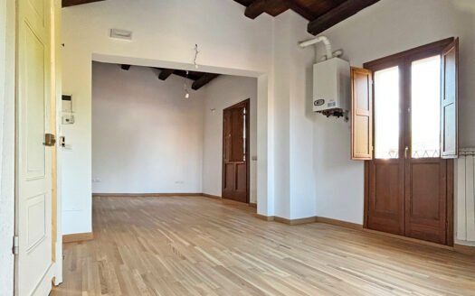 Affittasi ufficio con vista panoramica sul parco del Castello