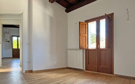 Affittasi ufficio con vista panoramica sul parco del Castello