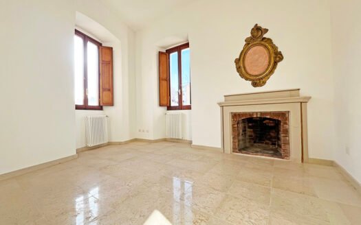 Affittasi appartamento di pregio in centro storico