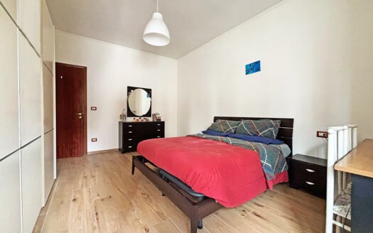 Vendesi appartamento su due livelli in Via Strinella