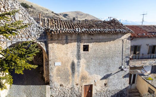 Soluzioni da ristrutturare a S.Stefano di Sessanio