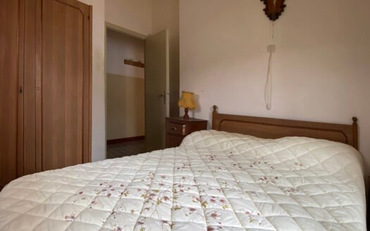 Filetto, proprietà ai piedi del Gran Sasso