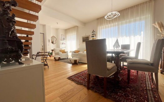 Splendida villetta bifamiliare in classe "A"