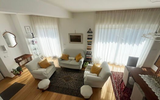 Splendida villetta bifamiliare in classe "A"