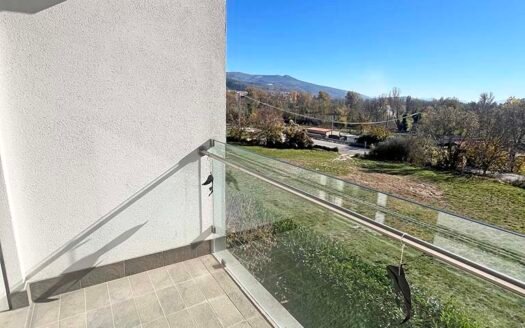 Splendida villetta bifamiliare in classe "A"