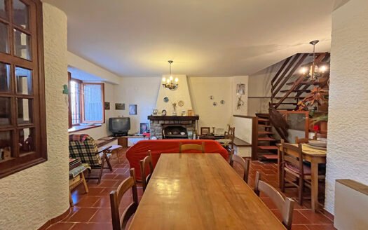 Casa a schiera a Barisciano