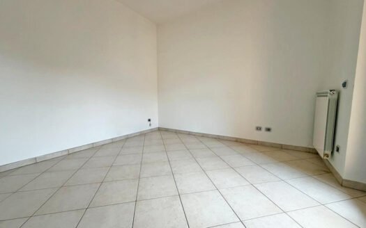 L’Aquila-Pettino: Bilocale ideale uso abitativo e uso studio