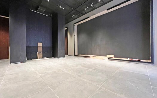 Locale commerciale in zona centralissima e vivace