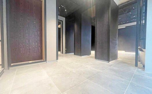 Locale commerciale in zona centralissima e vivace