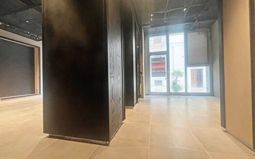 Locale commerciale in zona centralissima e vivace