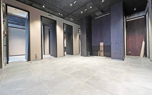 Locale commerciale in zona centralissima e vivace