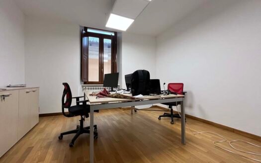 Appartamento in affitto in palazzo storico