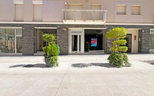 Locale commerciale in zona centralissima e vivace