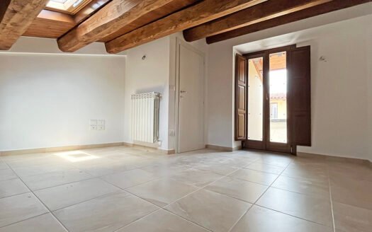 Duplex in vendita con ascensore, garage e cantina